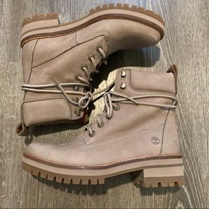 Timberland Women’s Courmayeur Valley Hiking Boots Taupe Nubuck Sz 7 NWOB